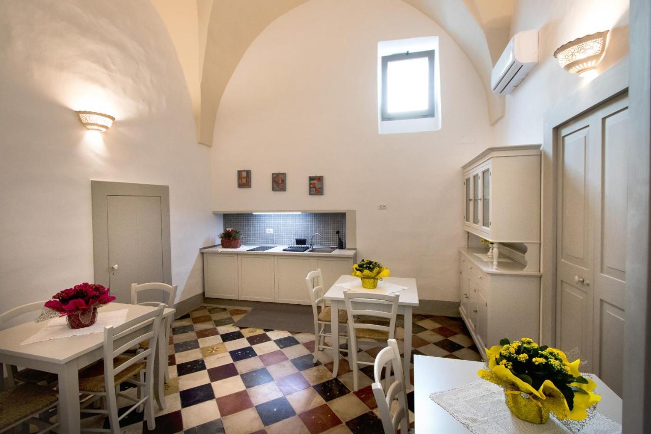 Le Finestre Su Porta Carrese - Luxury Rooms Matino Exterior photo